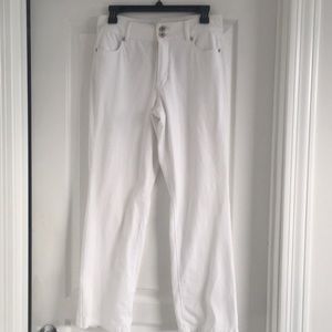 Coldwater Creek straight leg classic fit White P8